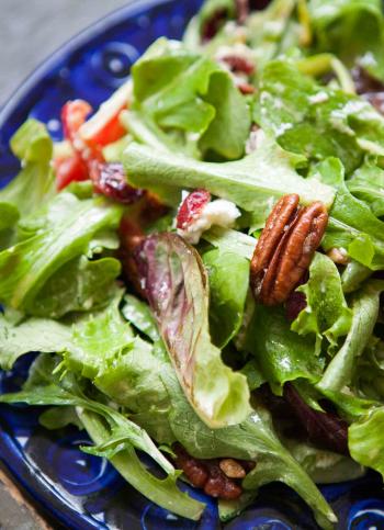 Mixed Green Salad with Pecans, Goat Cheese, and Honey Mustard ...
