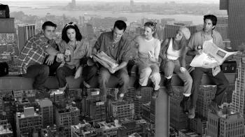 Which F.R.I.E.N.D.S Character Are You? | Playbuzz