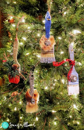 DIY Glittered Ornaments / Paint Brushes for Christmas | Magic Brush