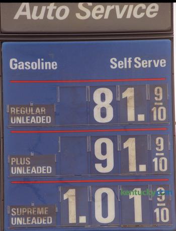 Gas prices, 1998 | Kentucky Photo Archive
