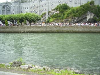 Gave de Pau river (Lourdes)