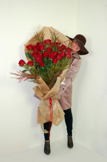 I Love You This Much!" giant bouquet in Burlington, MA | Schell Flowers
