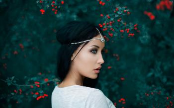 Wallpaper Beautiful girl, portrait, decoration, bokeh, berries ...