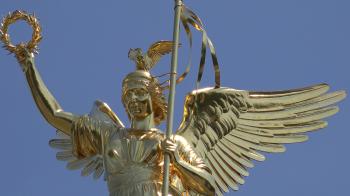 ULTRA HD 4K Closeup Victory Column golden statue Berlin national ...
