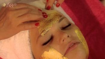 Golden beauty mask - method of application - YouTube