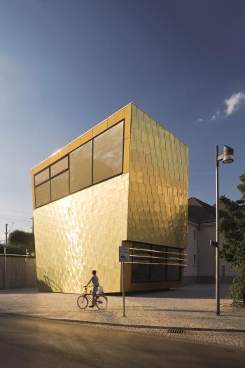 Alloys Facades By Kme Brass Facade Architecture Dor Pinterest Design ...