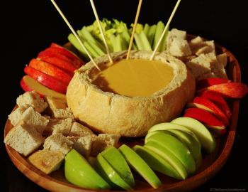 Smoked Cheddar and Gouda Cheese Beer Fondue | The Saucy Southerner