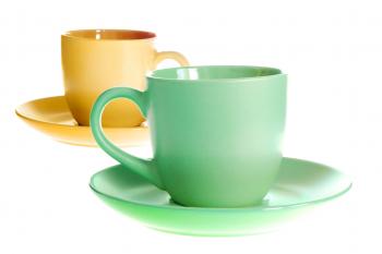 Green and yellow cups