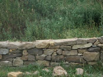 dry stack stone wall - Google Search | Garden | Pinterest | Dry ...