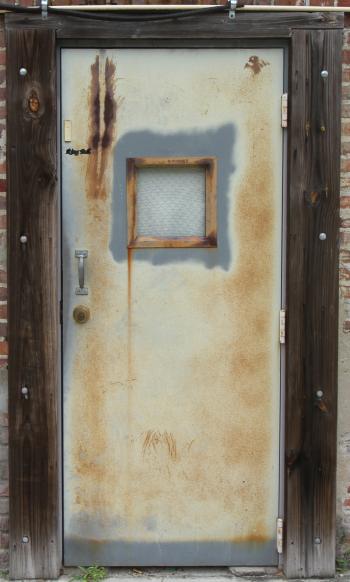Grungy Back Door Texture - 14Textures