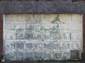 Old Grungy Garage Door Texture - 14Textures