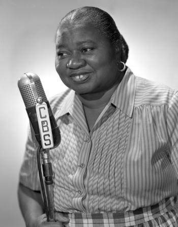 The Oscar Awards' first black winner, Hattie McDaniel, wasn't ...
