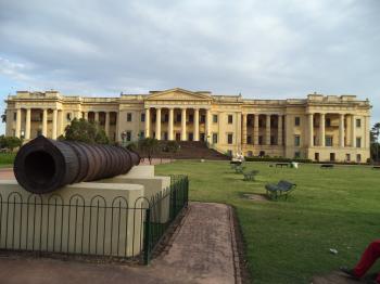 File:HAZARDUARI - PALACE.jpg - Wikimedia Commons