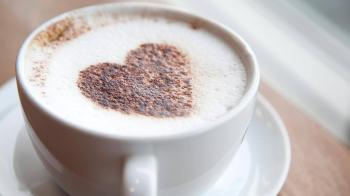 How to Make a Perfect Chocolate Heart on Coffee – SuperFoodsRx ...