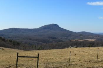 Profile of Buffalo Mountain in Virginia. Highest point in Floyd ...