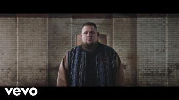 Rag'n'Bone Man - Human (Official Video) - YouTube