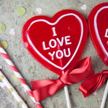 Strawberry Prosecco - "I love you" Heart Shaped Lollipop | Holly's ...