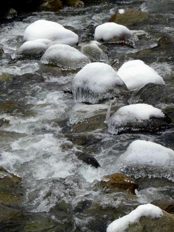 Ice Covered Rocks : Photos, Diagrams & Topos : SummitPost