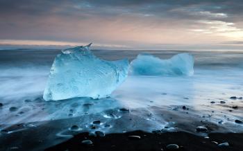 Daily Wallpaper: Icy Beach | I Like To Waste My Time