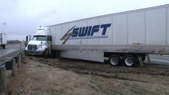 HD Texas icy road sliding caught on tape: Extended footage (semi ...