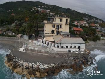 Residence and castle for rent in Albenga IHA 13573