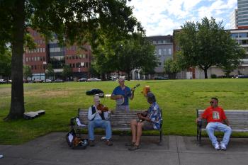 File:Music in the Park (Portland, Oregon).jpg - Wikimedia Commons