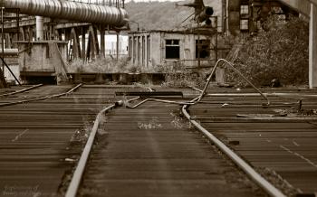 Industrial decay | The decayed wall