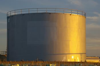 File:Fuel tank gnangarra.jpg - Wikimedia Commons