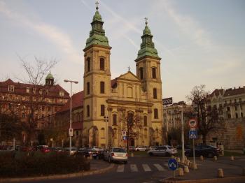 File:Inner City Parish Church. Budapest District V.jpg - Wikimedia ...