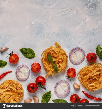 Italian food background with pasta, spices and vegetables. — Stock ...