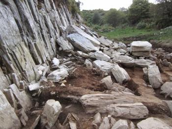 Stonehenge and the Ice Age: On rockfalls from rock faces