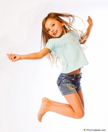 jumping girl - Google Search | First Year | Pinterest | High ...
