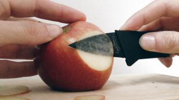 Sharp Knife VS Apple (LONG VERSION) - AMAZiNG MIN. 1:05 - YouTube