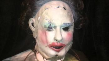 Texas Chainsaw Massacre- "Pretty Woman" Leatherface Mask - YouTube