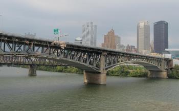 Liberty Bridge To Close For Repairs Related To Fire | 90.5 WESA