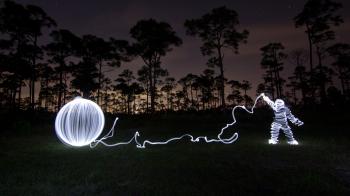 light-painting-by-jason-d-page-light-man-with-orb | Light Painting ...