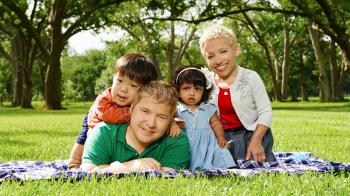 LMNO and Discovery Settle Legal Battle Over 'The Little Couple ...