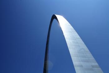 Low-angle Photography of Gateway Arch in St. Louis