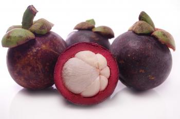 Mangosteens – The Queen of Fruits – chelswritesplantshere