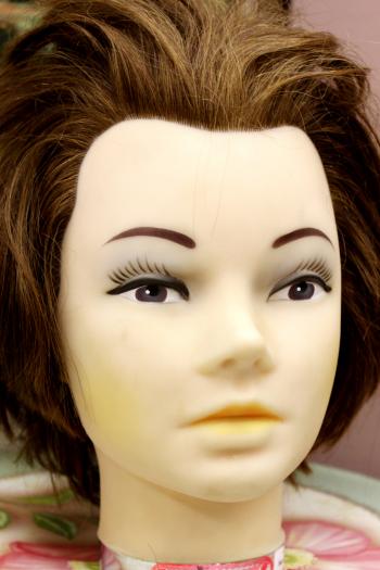 Mannequin head with real hair