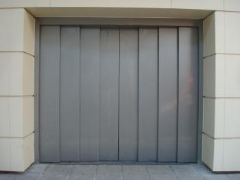 Metal garage door