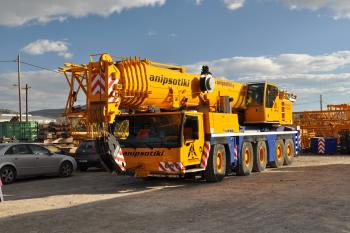 Mobile crane - Wikipedia