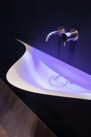 A Wash Basin World Full Of Charm And Sophistication