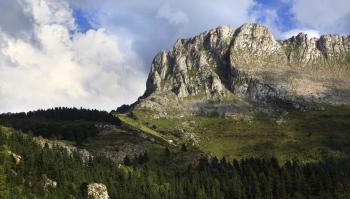 Mountains and valleys of the Basque Country | Tourism Euskadi
