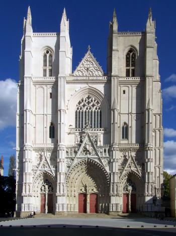 File:Cathédrale Saint-Pierre de Nantes - façade.jpg - Wikimedia Commons