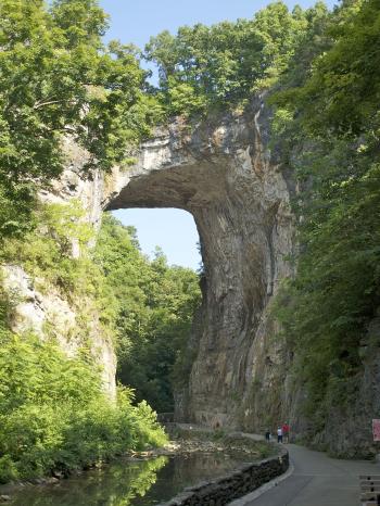 Natural Bridge (Virginia) - Wikipedia