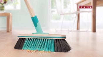Leifheit Xtra Clean - the new brooms from Leifheit with unique X ...