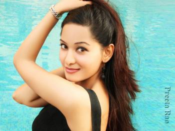 Preeta Rao Giving A Nice Pose | DesiBucket.com