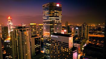 2560x1440 Night view of Kuala Lumpur desktop PC and Mac wallpaper