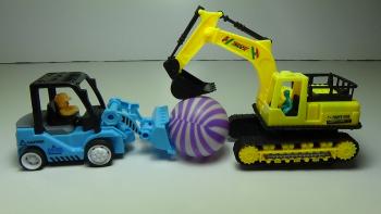 Old MacDonald Nursery Rhymes | Excavator And Bulldozer Play Football ...